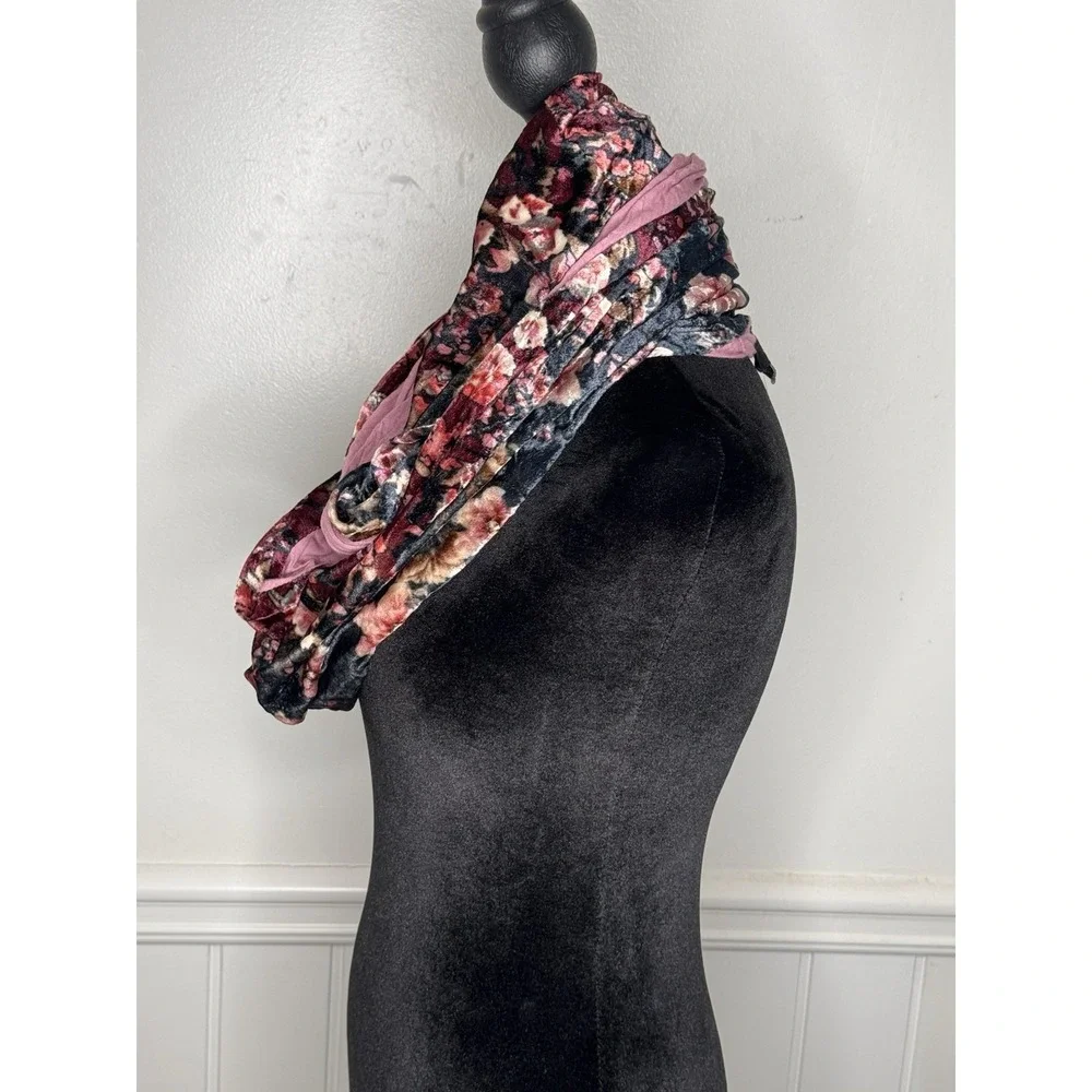 Anthropologie Tolani Infinity Scarf Pink Floral Crushed Velvet Whimsigoth NWT